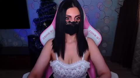 yasmina online show from January 2026 07:13:01 AM