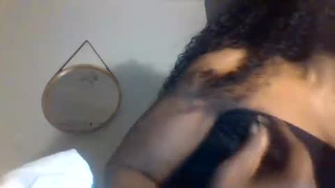 Ms. Cashmere online show from February 2026 06:11:02 AM