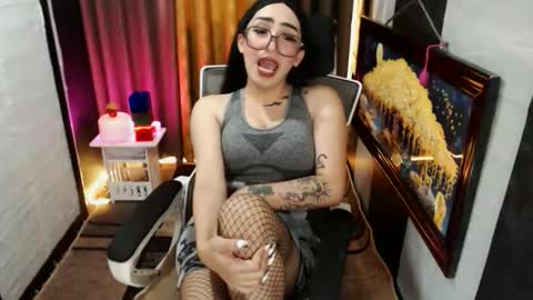 yassiered online show from September 2025 07:45:01 AM