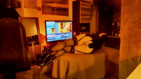 yassminhot84 online show from February 2026 10:44:01 PM