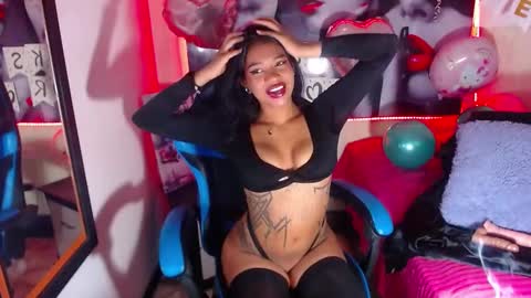 YAYA online show from February 2025 12:49:02 PM