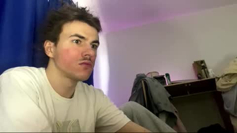 yayay333 online show from February 2026 01:04:02 PM