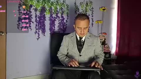 Snapshot of yazflor chatting on July 2026 02:30:01 PM Hazzan y Greisy online show from July 2026 02:30:01 PM