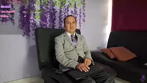 Hazzan online show from June 2026 02:40:01 PM