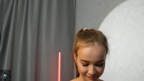 Kate online show from February 2025 10:10:02 PM