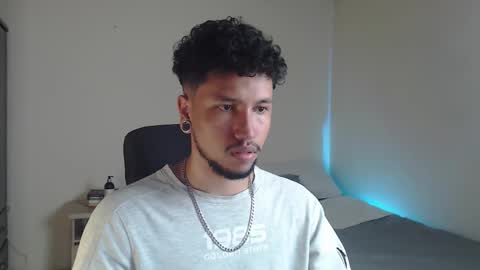 yeff online show from October 2025 05:32:02 AM