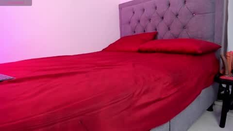 Yei - Cod. Every day tomorrow and afternoon online show from March 2026 05:02:01 PM