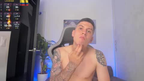 YEIKO ROMERO online show from November 2025 06:07:02 PM