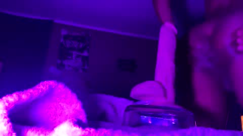 Ella Ts online show from March 2026 08:53:01 AM