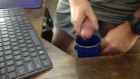 yellout22 online show from March 2026 09:09:02 PM