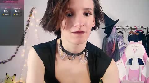 Liya online show from October 2025 03:33:01 PM