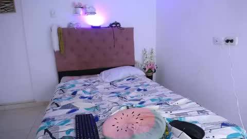 Snapshot of yemfairymcry chatting on March 2025 06:55:01 PM YEM online show from March 2025 06:55:01 PM