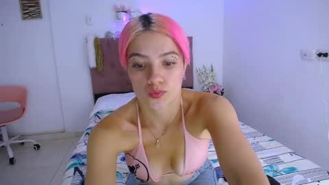 Snapshot of yemfairymcry chatting on March 2025 02:21:02 PM YEM online show from March 2025 02:21:02 PM