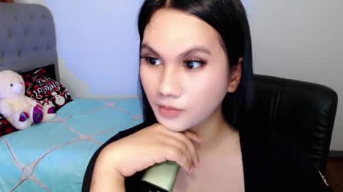 Yen online show from September 2025 03:42:02 AM