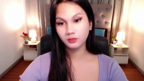 Yen online show from November 2025 05:23:01 PM