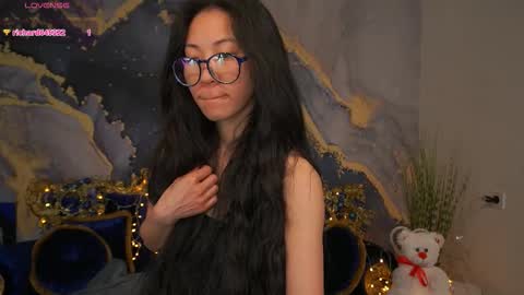 Snapshot of yennstar chatting on March 2026 09:00:01 PM yennstar online show from March 2026 09:00:01 PM