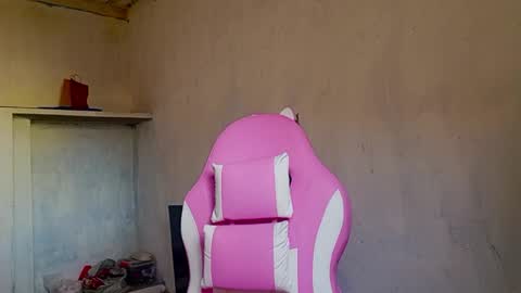 Snapshot of yera_sh chatting on February 2026 02:23:02 PM YERA online show from February 2026 02:23:02 PM