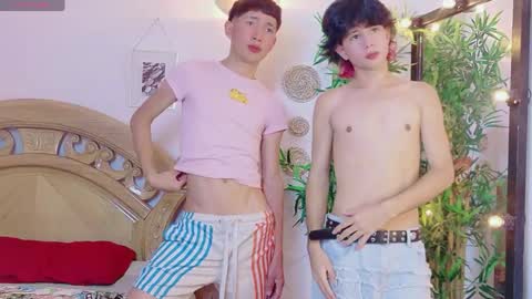 Snapshot of yeremmy_twink chatting on May 2026 07:33:01 PM yeremmy_twink online show from May 2026 07:33:01 PM