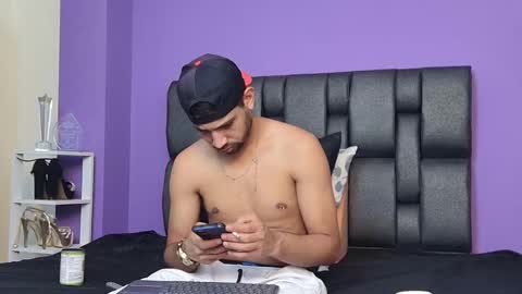 Snapshot of yerk_drom chatting on October 2025 06:49:02 PM yerk_drom online show from October 2025 06:49:02 PM