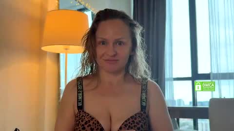 Zlata online show from April 2026 06:44:01 AM