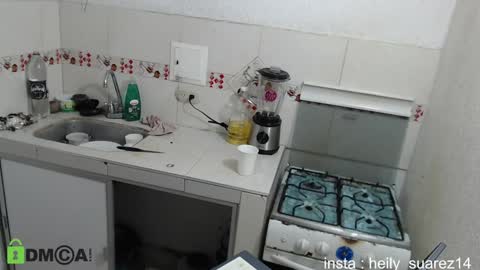 Snapshot of yessica_08 chatting on December 2024 10:53:02 PM yessica and andres online show from December 2024 10:53:02 PM