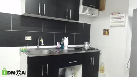 Snapshot of yessica_08 chatting on February 2025 09:21:02 AM yessica and andres online show from February 2025 09:21:02 AM