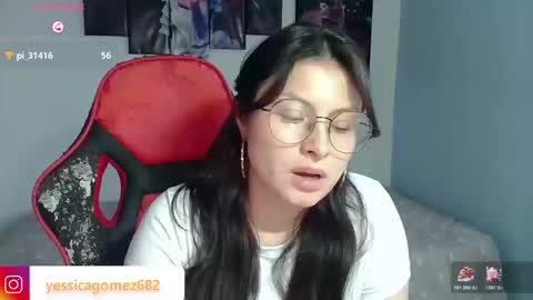 yessica_gomez01 online show from January 2026 10:59:02 PM