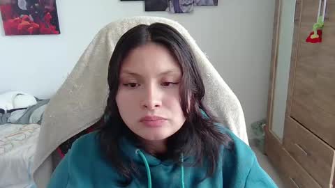 yessica_gomez01 online show from May 2026 10:04:02 PM