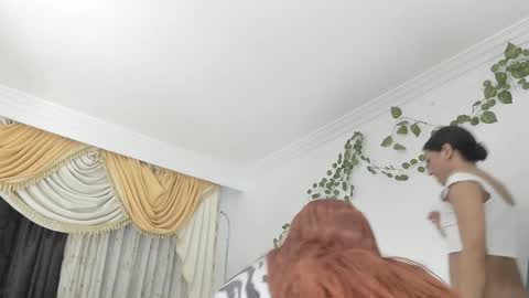 Snapshot of yessik_cioccolato chatting on December 2024 08:31:02 PM Yessike Catalina online show from December 2024 08:31:02 PM