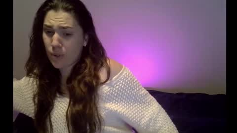 Snapshot of yesyoucanjustdoit chatting on January 2026 06:31:01 PM Kira online show from January 2026 06:31:01 PM