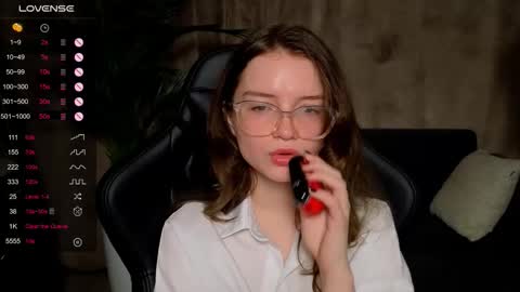 Sonya online show from September 2025 10:21:01 PM