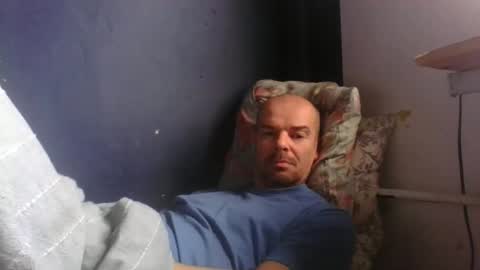 Snapshot of yewloo chatting on October 2025 06:14:02 AM yewloo online show from October 2025 06:14:02 AM