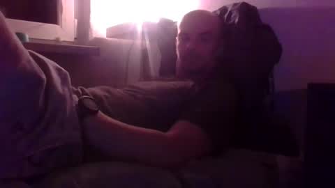 yewloo online show from December 2025 04:16:01 PM