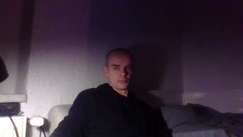 yewloo online show from February 2026 05:09:02 PM