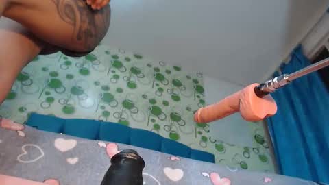 Snapshot of yeyecandy chatting on October 2025 11:41:02 AM yeyecandy online show from October 2025 11:41:02 AM