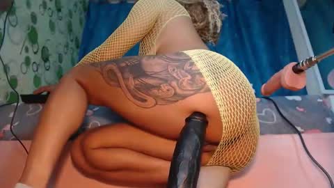 Snapshot of yeyecandy chatting on November 2025 11:57:02 AM yeyecandy online show from November 2025 11:57:02 AM