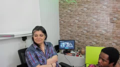 yinyyanghot online show from November 2025 05:21:02 AM