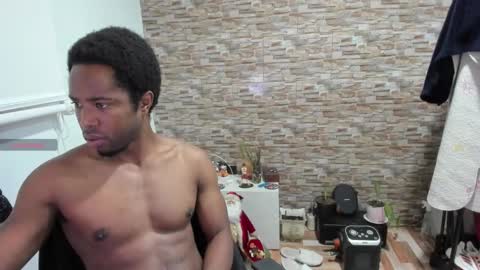 yinyyanghot online show from December 2025 12:59:02 AM