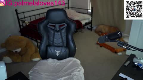 Palmela Handerson online show from February 2026 06:57:02 PM