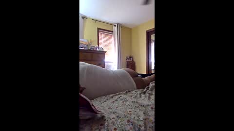 ynfantejovanny online show from June 2026 04:28:02 PM