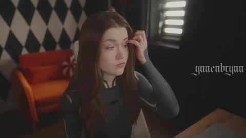 ynnenbrynn online show from December 2025 06:29:02 AM