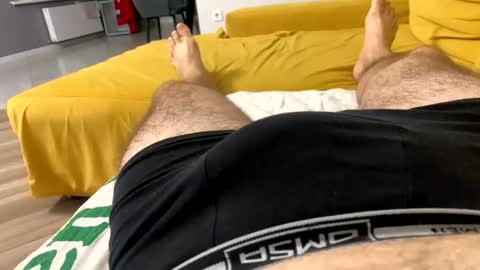 Giannis online show from October 2025 07:55:01 PM