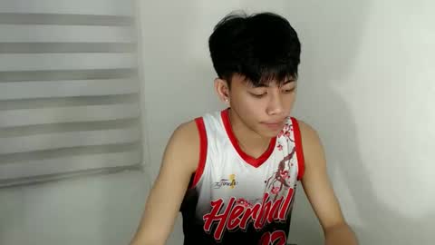 ynotyu online show from October 2025 05:33:01 PM