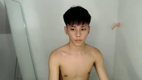 ynotyu online show from May 2026 01:10:01 AM
