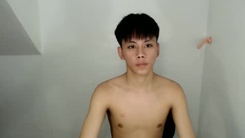 ynotyu online show from May 2026 01:21:02 AM