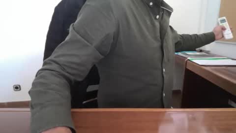 Yo47 online show from November 2025 03:22:01 PM