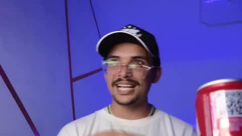 yo_zue online show from October 2025 02:31:01 AM