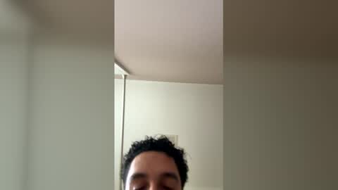 Snapshot of yodog242 chatting on May 2026 09:53:01 PM yodog242 online show from May 2026 09:53:01 PM