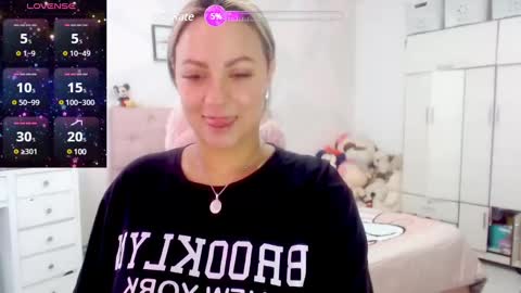 Snapshot of yokiko_daring chatting on January 2025 10:15:02 PM yokiko online show from January 2025 10:15:02 PM