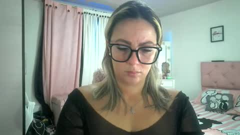 Snapshot of yokiko_daring chatting on October 2025 12:01:02 PM yokiko online show from October 2025 12:01:02 PM